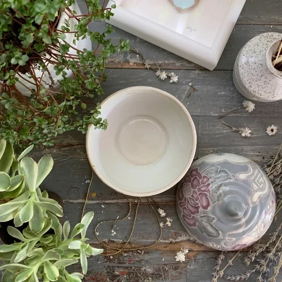 70's TERRI ROESE FLORAL HAND-PAINTED TOYO JAPAN PORCELAIN LIDDED BOWL - Picture 4 of 10